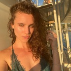 Jennifer Cunnely 💦 avatar