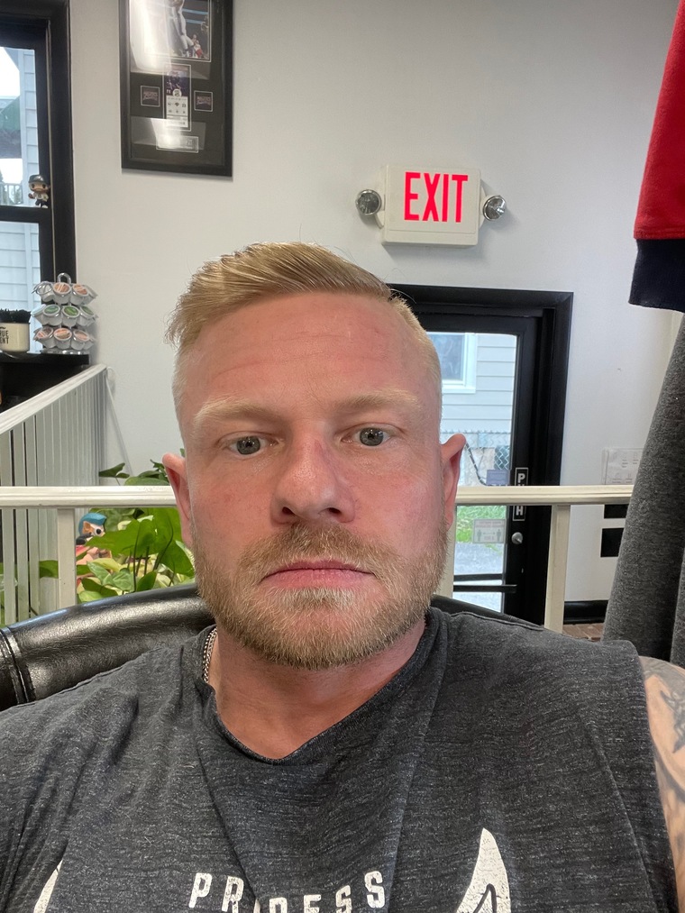 Blonde beard 55 cover image