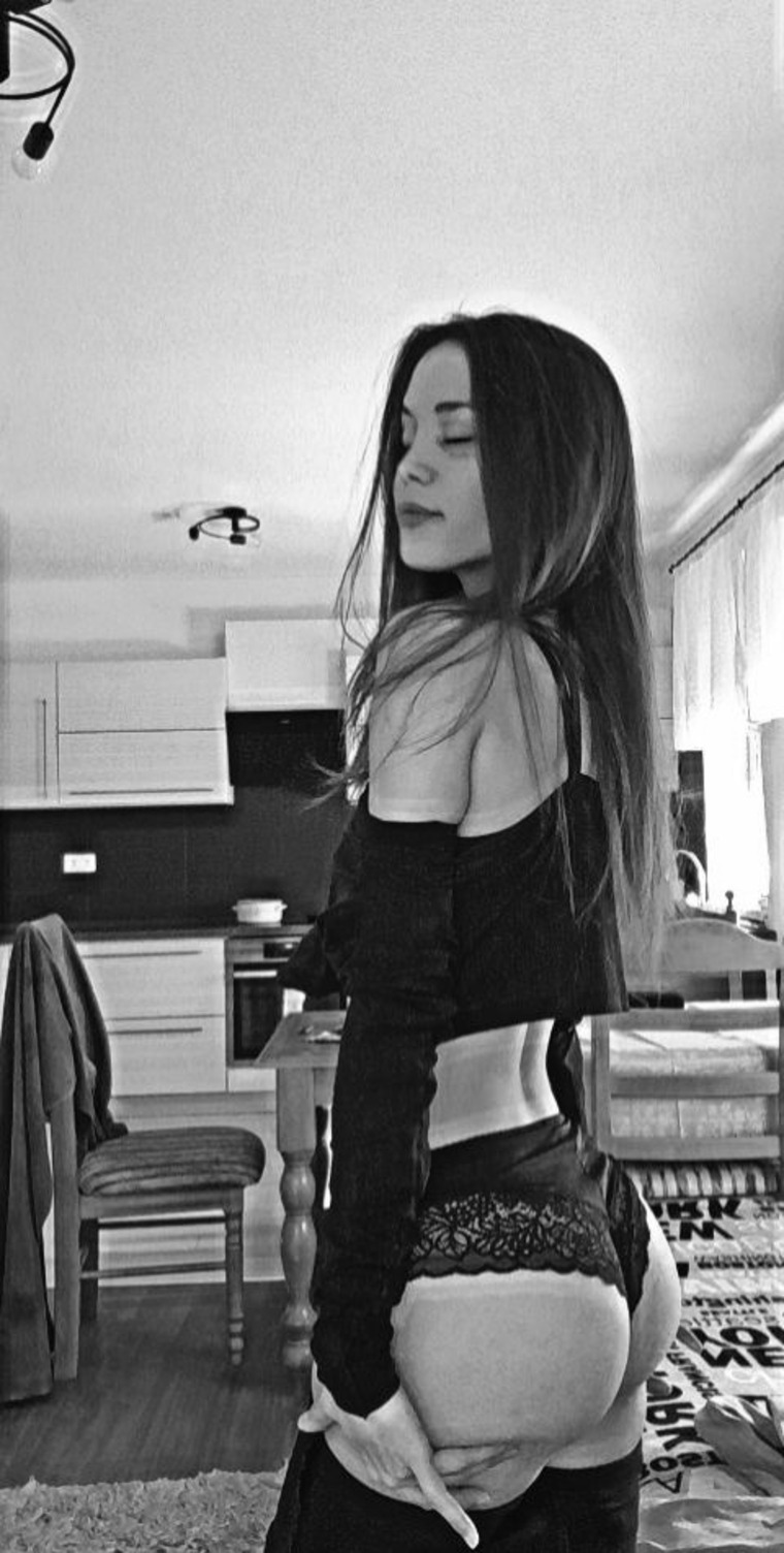 😻Jenny banner image