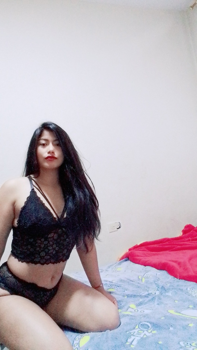 @Jessi Paredes cover image