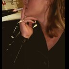 Jess Smokes avatar