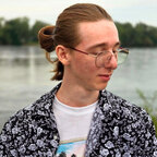 JeweledPoem avatar