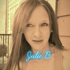 Julie B avatar