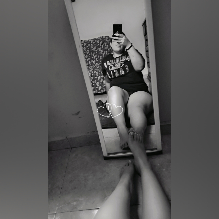 Sexy_curvyy cover image