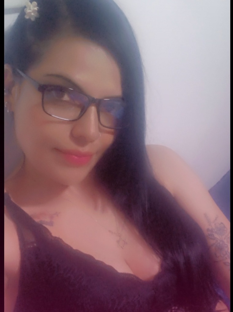 JINETH MARTINEZ cover image