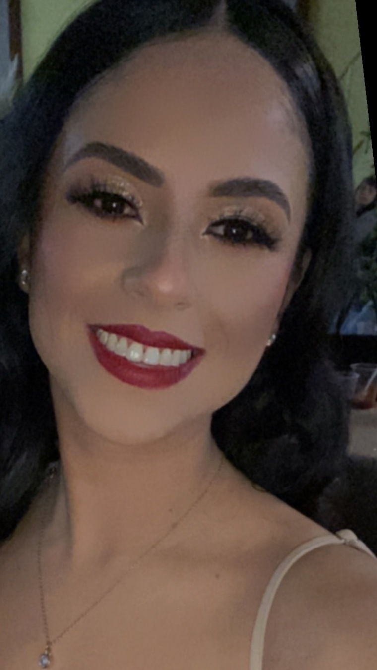 Arizbeth Gómez cover image