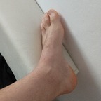 Johnny Bravo foots avatar