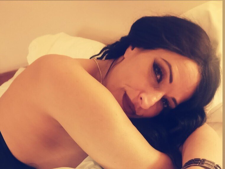 Jolie Noir 💋 banner image