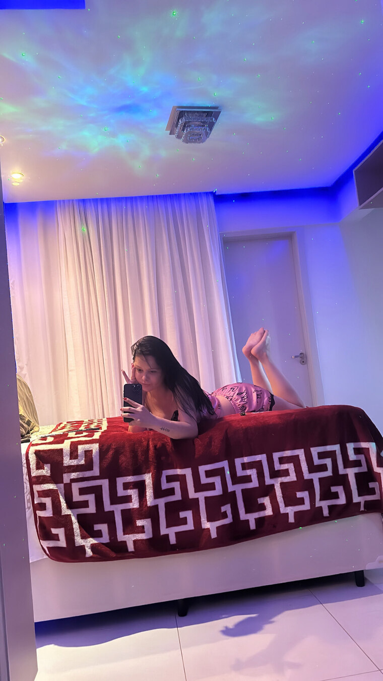 Natalie jolie queen of onlyfans cover image