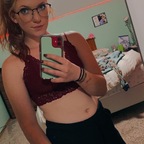 Redhead bombshell avatar