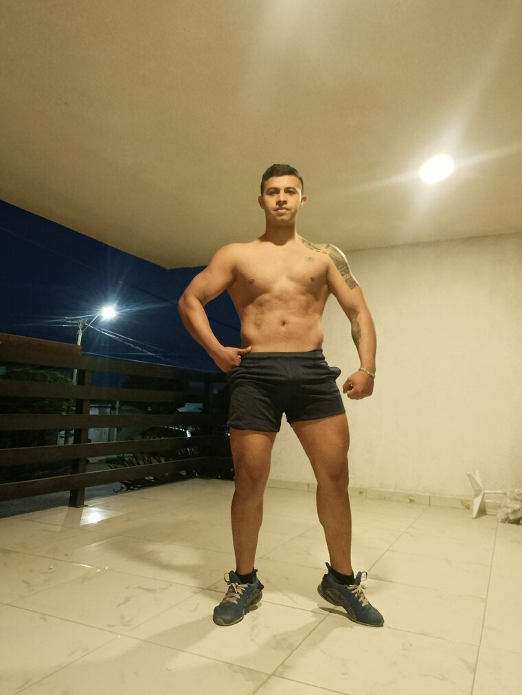 Jonathan Martínez banner image