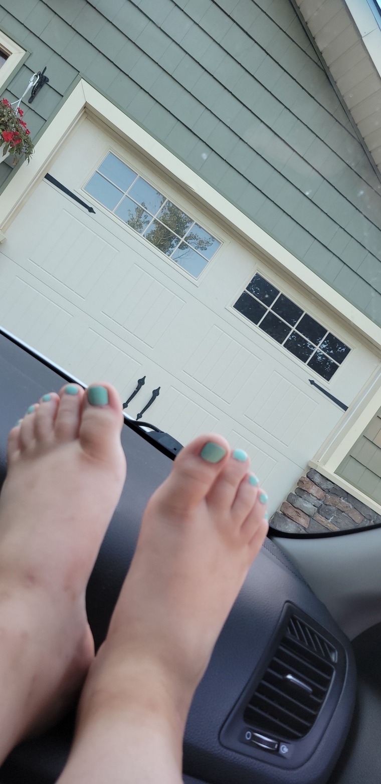 Juicy Feet banner image