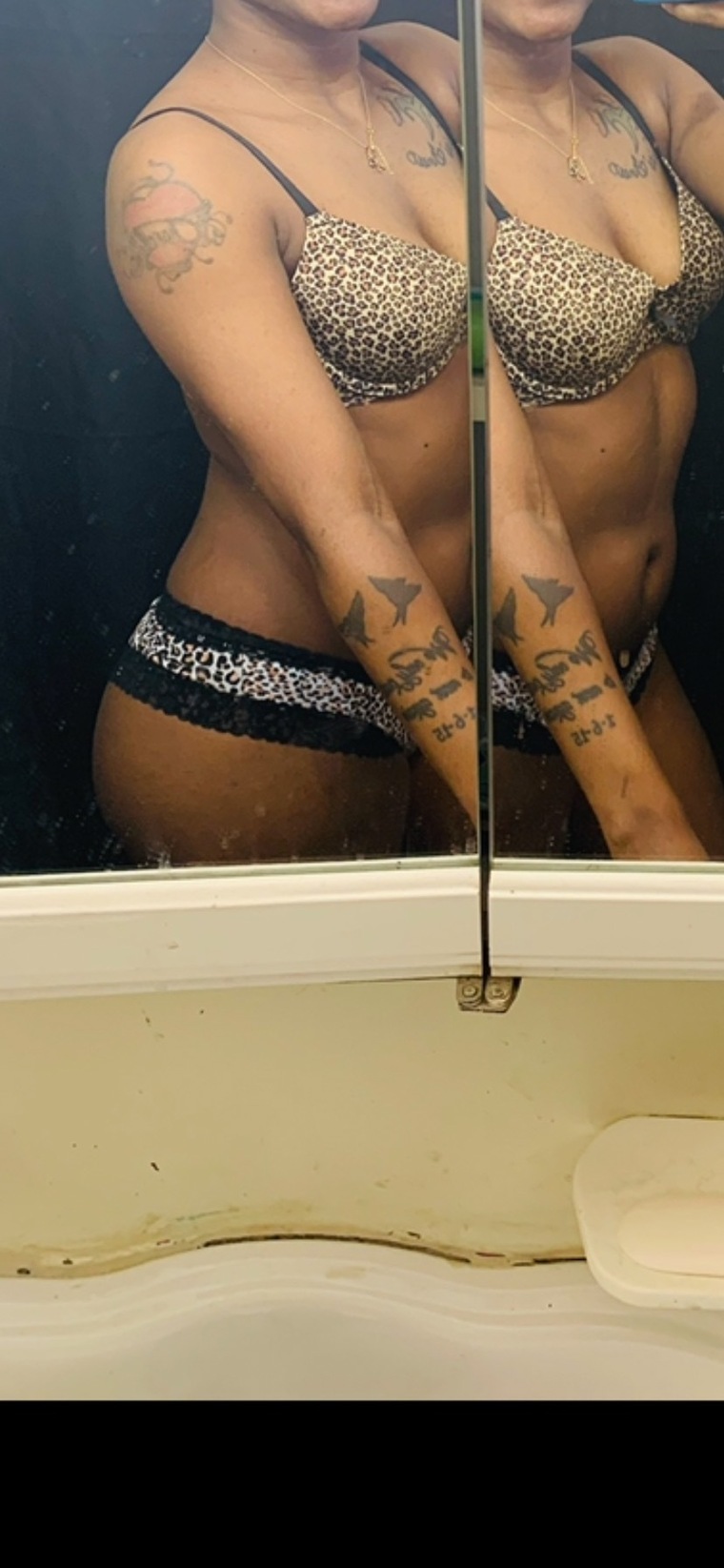 Juicy💦Coochie😻Morg💰 cover image