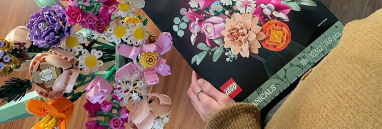 Jules🌸 cover image