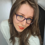 Julia-x avatar
