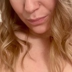 Julia Valentina avatar