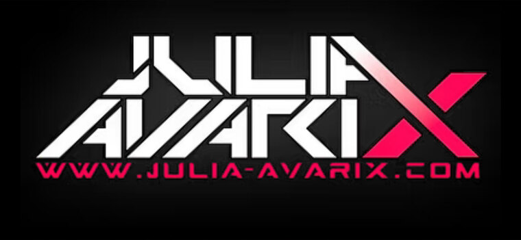 Julia Avarix banner image