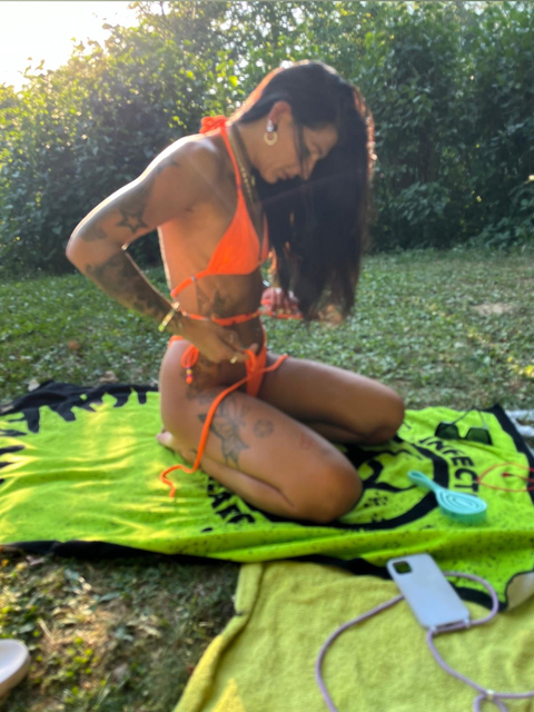 XxxEsmeraldaxxX cover image