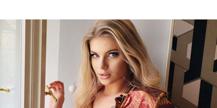 JuliaMia_VIP cover image
