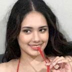 Julia Noi avatar