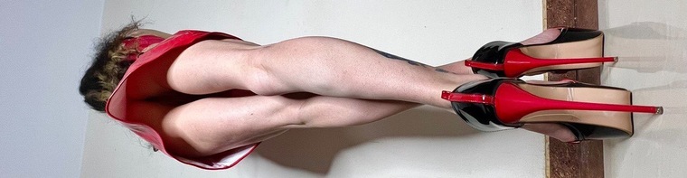 juliaXXXdomaina banner image