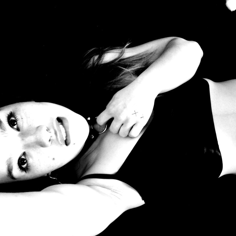 Julie-Sommer banner image
