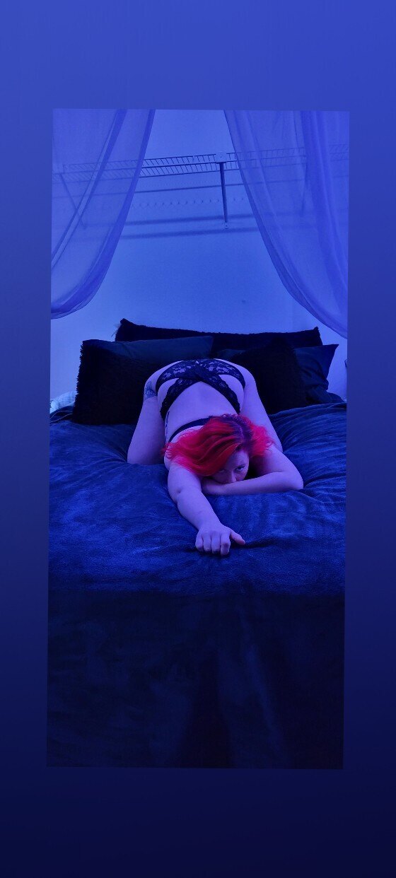 ShadowKissedJulie banner image