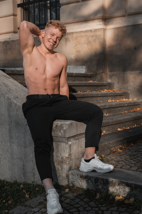 julien_cap cover image