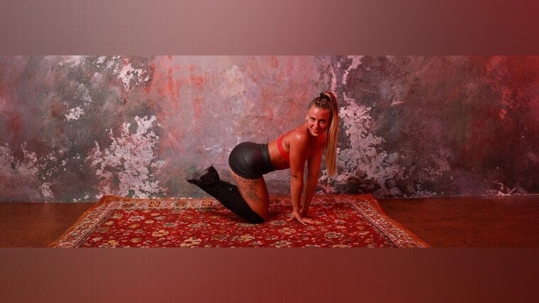 julieta belen salas banner image