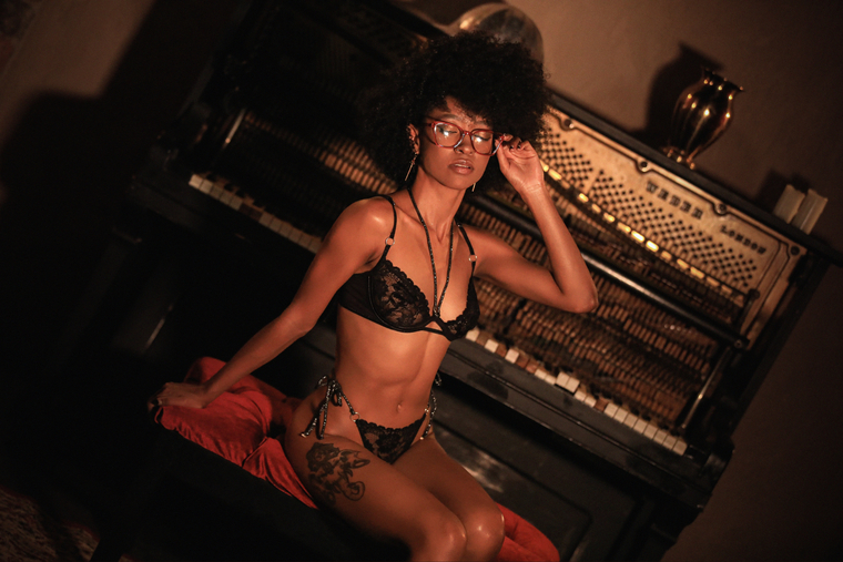 Juli Toro cover image