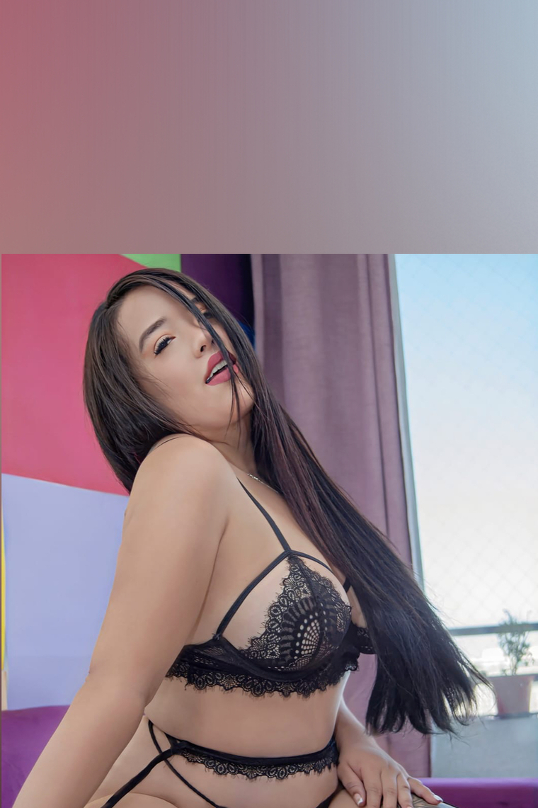 juli villa xxx cover image