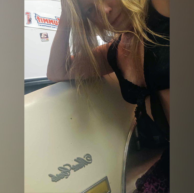 JunkYardGirl banner image