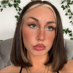 𝐄𝐬𝐭𝐡𝐞𝐫 🍑 avatar
