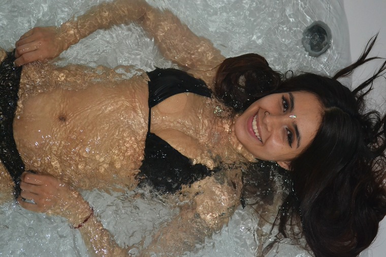 Katia_hot25 cover image