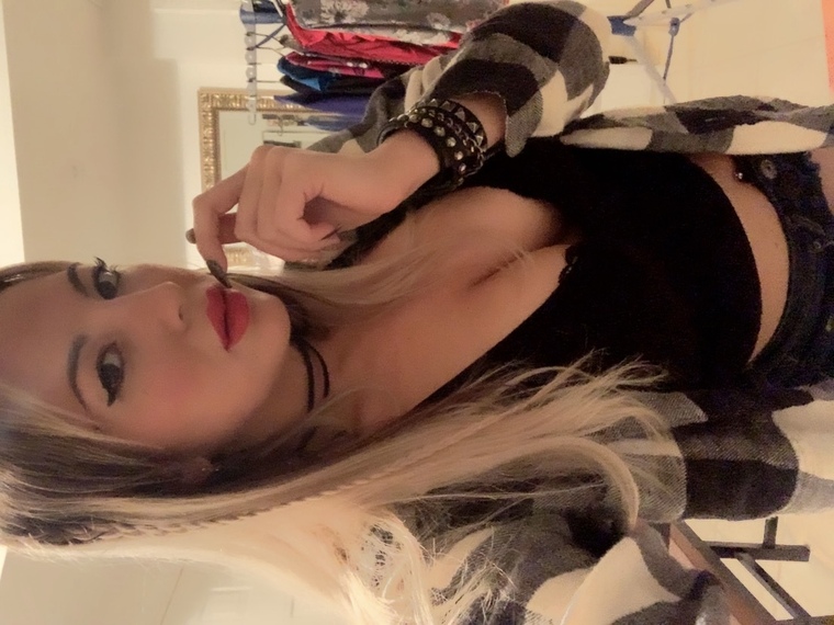 Katie Lacie banner image