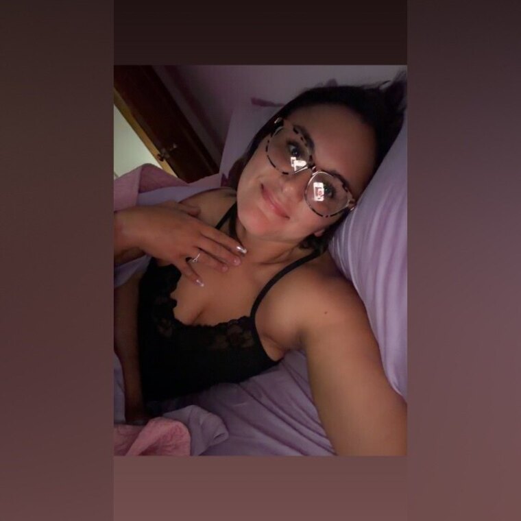 katieee ✨ banner image