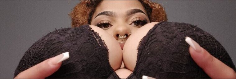 𝓚𝓪𝔂 𝓗𝓮𝓷𝓮𝓵𝔂 ✨ banner image
