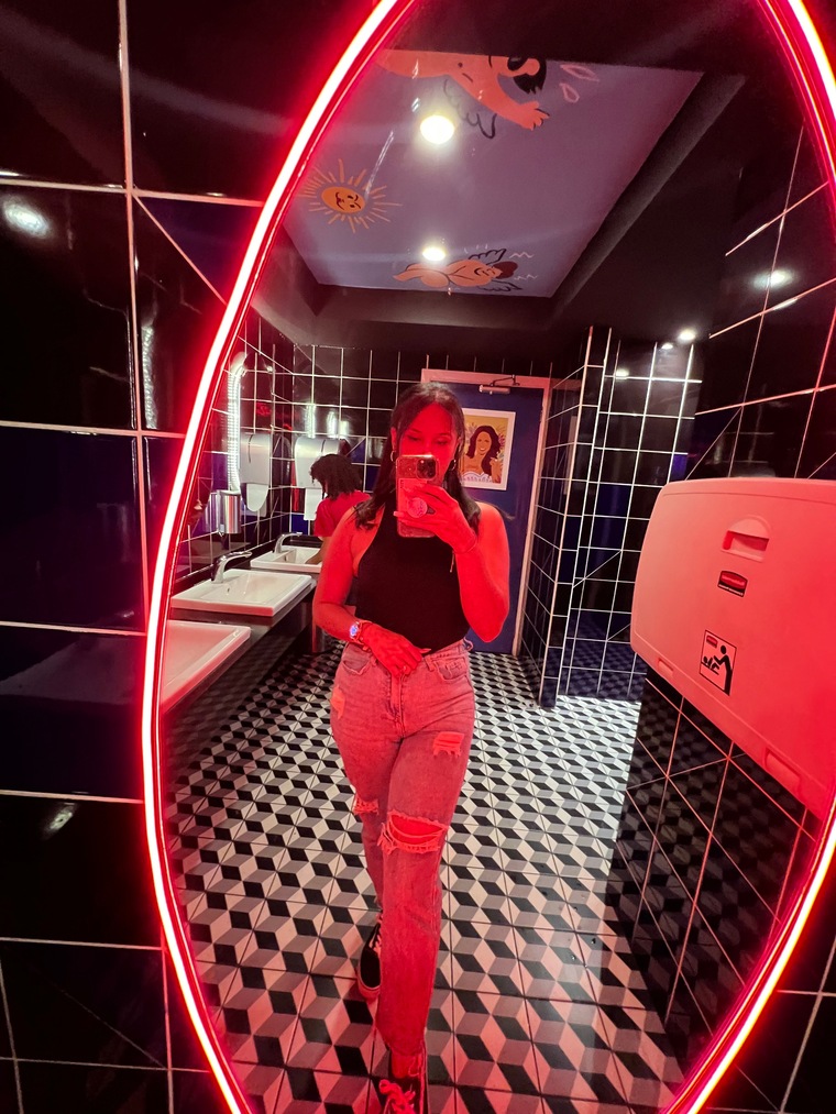 KayMi cover image