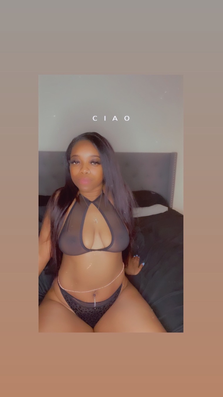 Kay Moe 🇯🇲♏️ NO PPV 😍 cover image