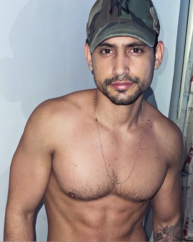 Kenelbi Soto Solis cover image