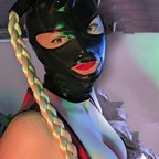 KinkyGinge avatar