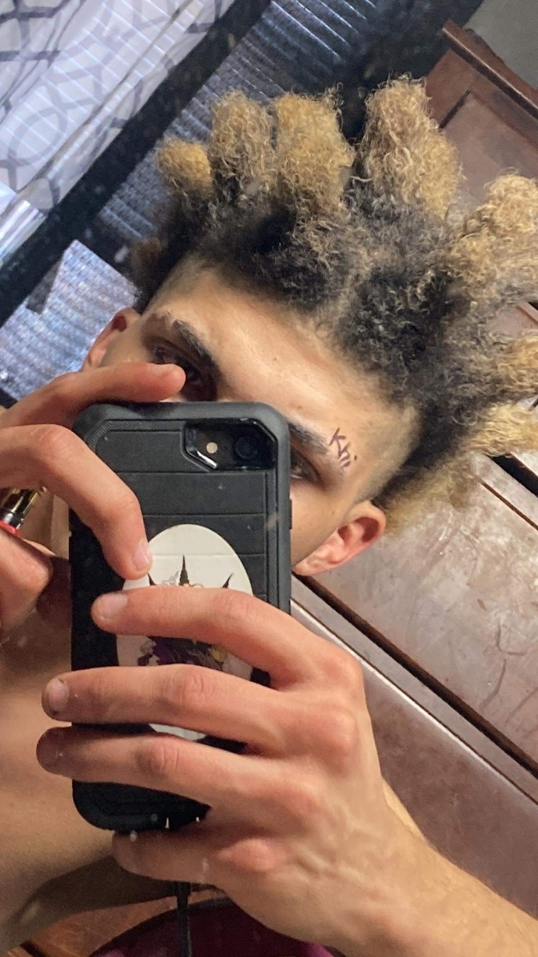 KhKÎ Rœ$$ cover image