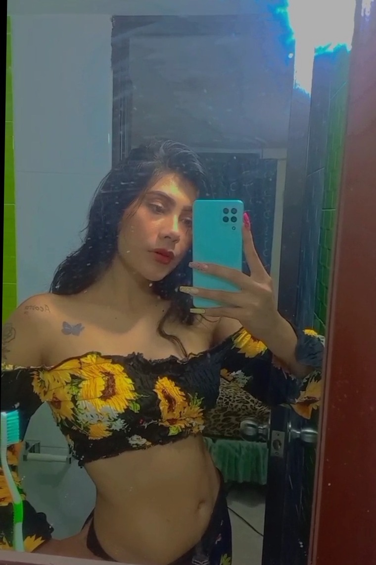 Kiara vanesa banner image