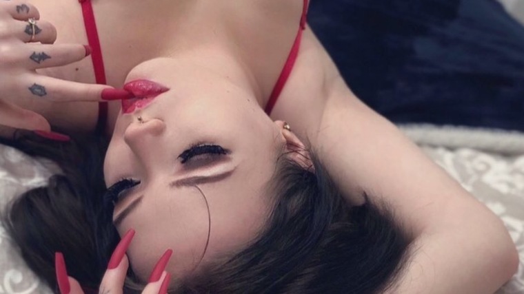 Kicsilányka🍭 cover image