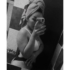 Yésica Velez avatar