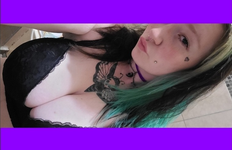 kikisphynxx cover image