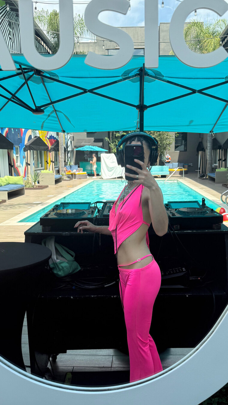 Killervee cover image