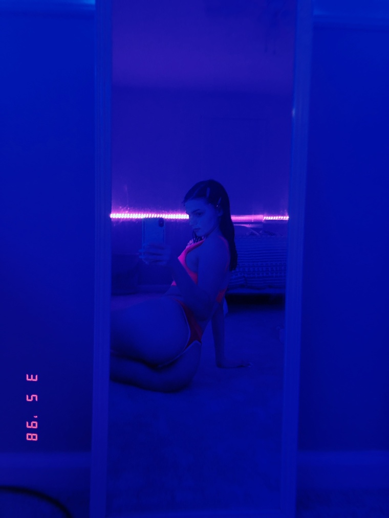 Kimmi Divine cover image