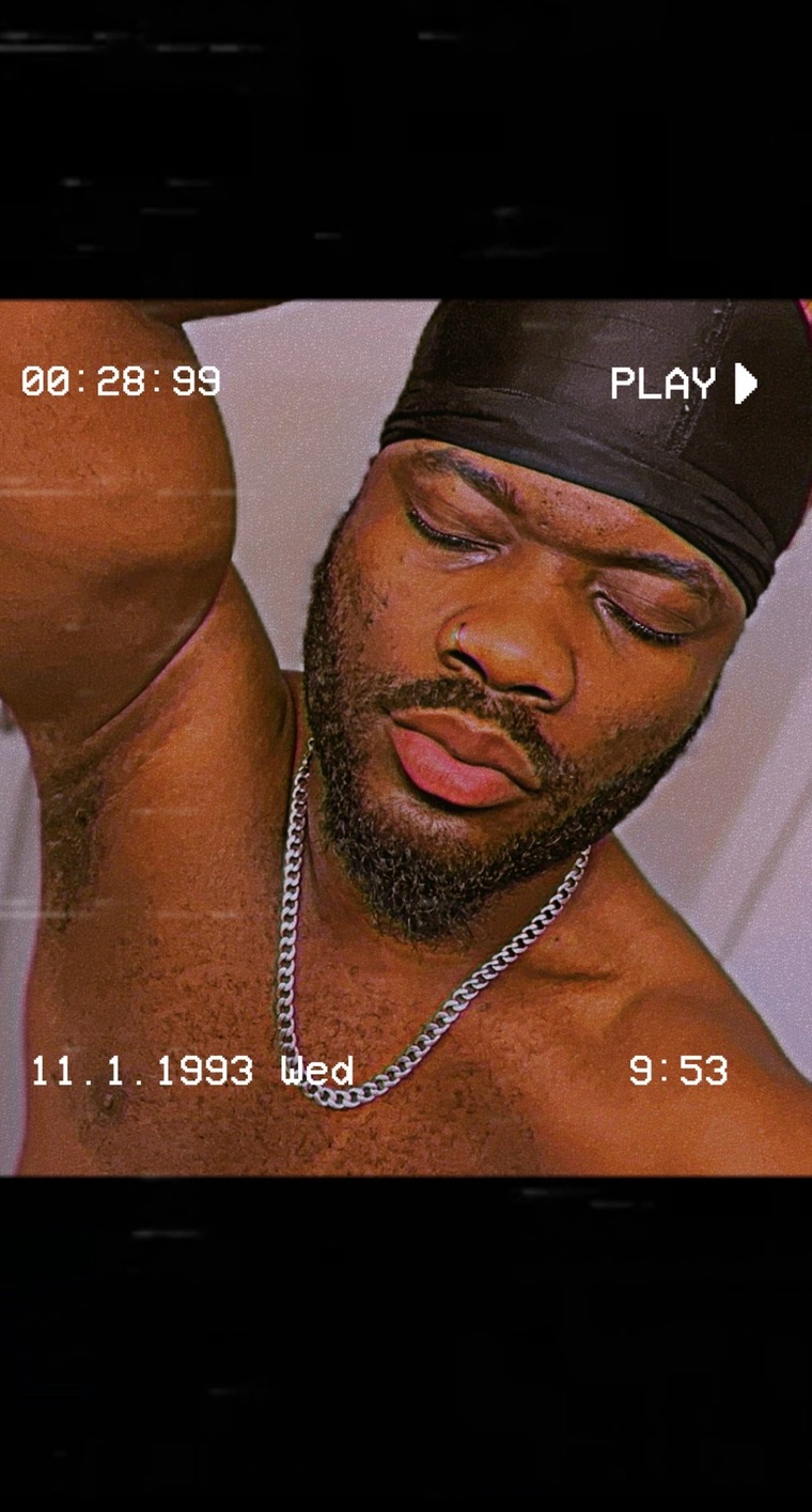 KingDozee cover image