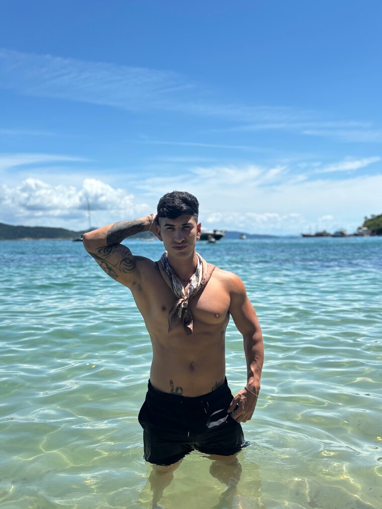 KingL 🤴🏽🇦🇷 cover image